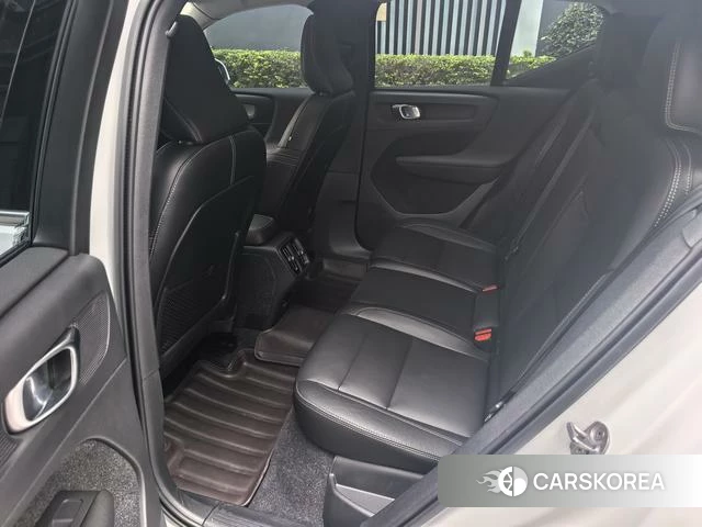Volvo XC40 id 3890012 из Китая 10