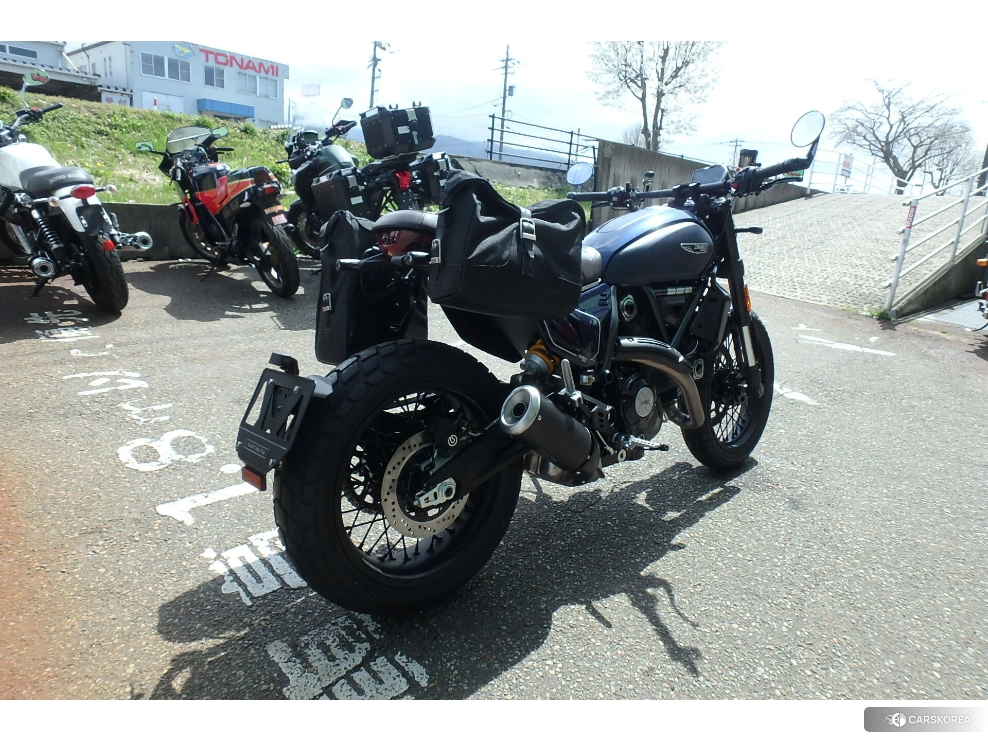 Проданный Ducati SCRAMBLER NIGHT SHIFT id 4238025 из Японии, фото 10