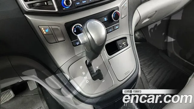 Hyundai The New Grand Starex id 2213113 из Кореи 19