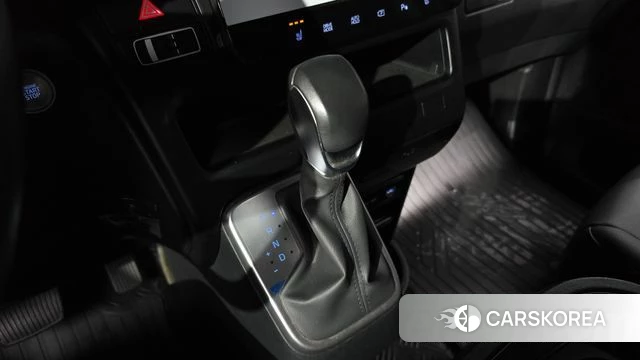 Hyundai Staria id 4928331 из Кореи 19