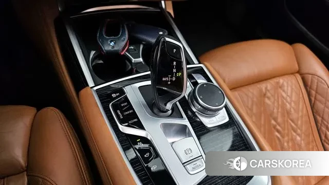 BMW 7 Series (G11) id 3373679 из Кореи 19