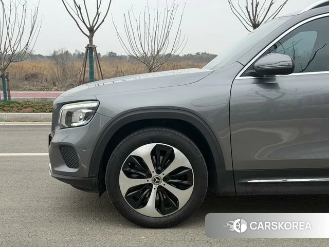 Mercedes-Benz GLB id 4209772 из Китая 28