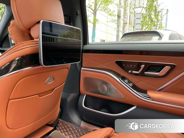 Mercedes-Benz Maybach S-class id 4290182 из Китая 21