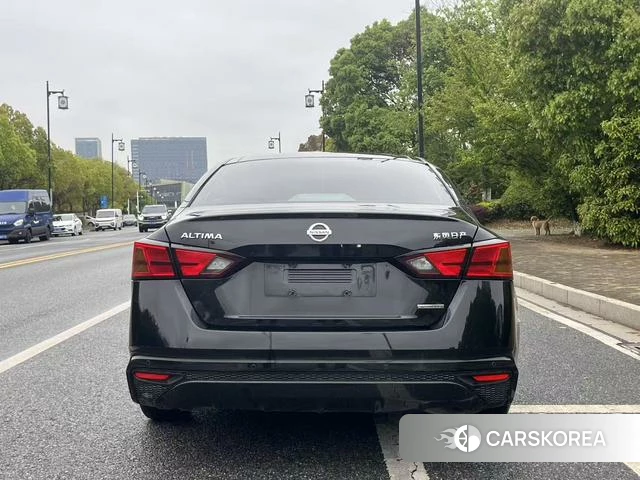 Nissan Teana id 4242359 из Китая 9