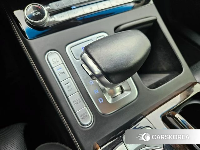 Genesis G90 id 4424640 из Кореи 19
