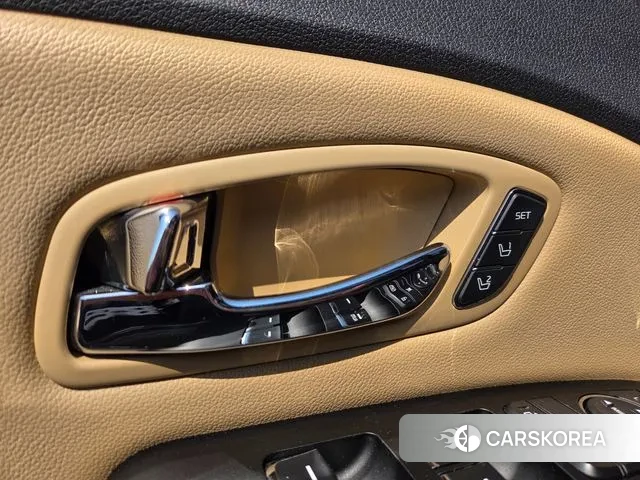 Kia The New Carnival id 3789727 из Кореи 18