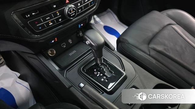 Ssangyong The New Rexton Sports Cannes id 3827669 из Кореи 19