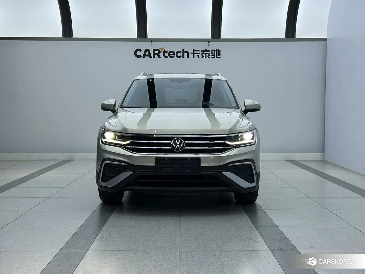 Volkswagen Tiguan L id 4486237 из Китая 18