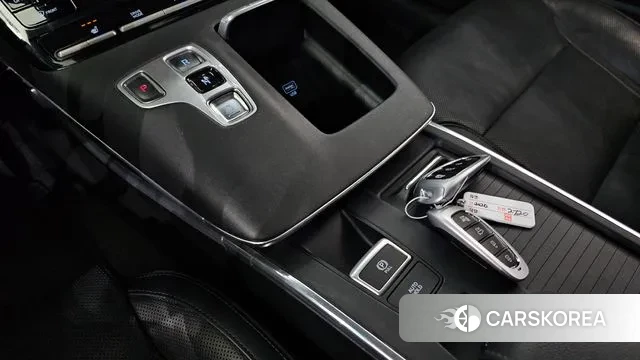 Hyundai The New Grandeur IG id 3335652 из Кореи 19