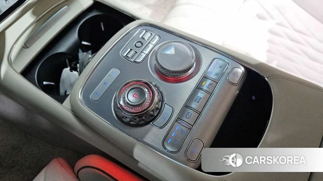 Genesis G90 (RS4) id 4725899 из Кореи 19