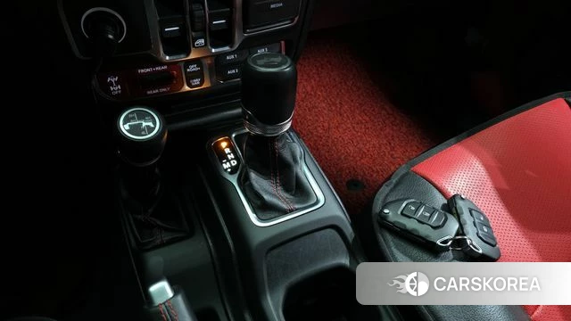 Jeep Wrangler (JL) id 3833628 из Кореи 19