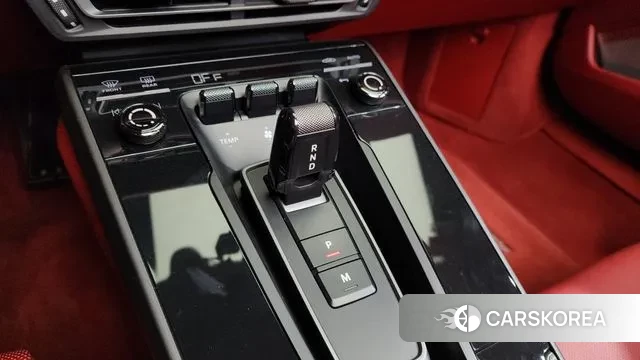 Porsche 911(992) id 3787781 из Кореи 19