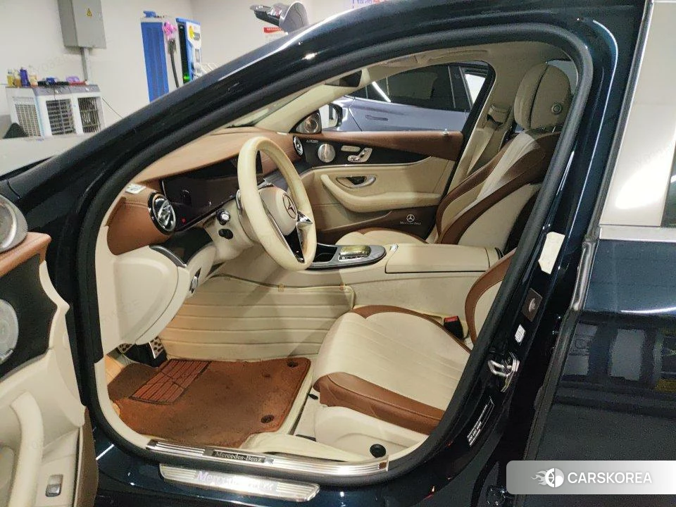 Mercedes-Benz E-Class id 4514052 из Китая 10