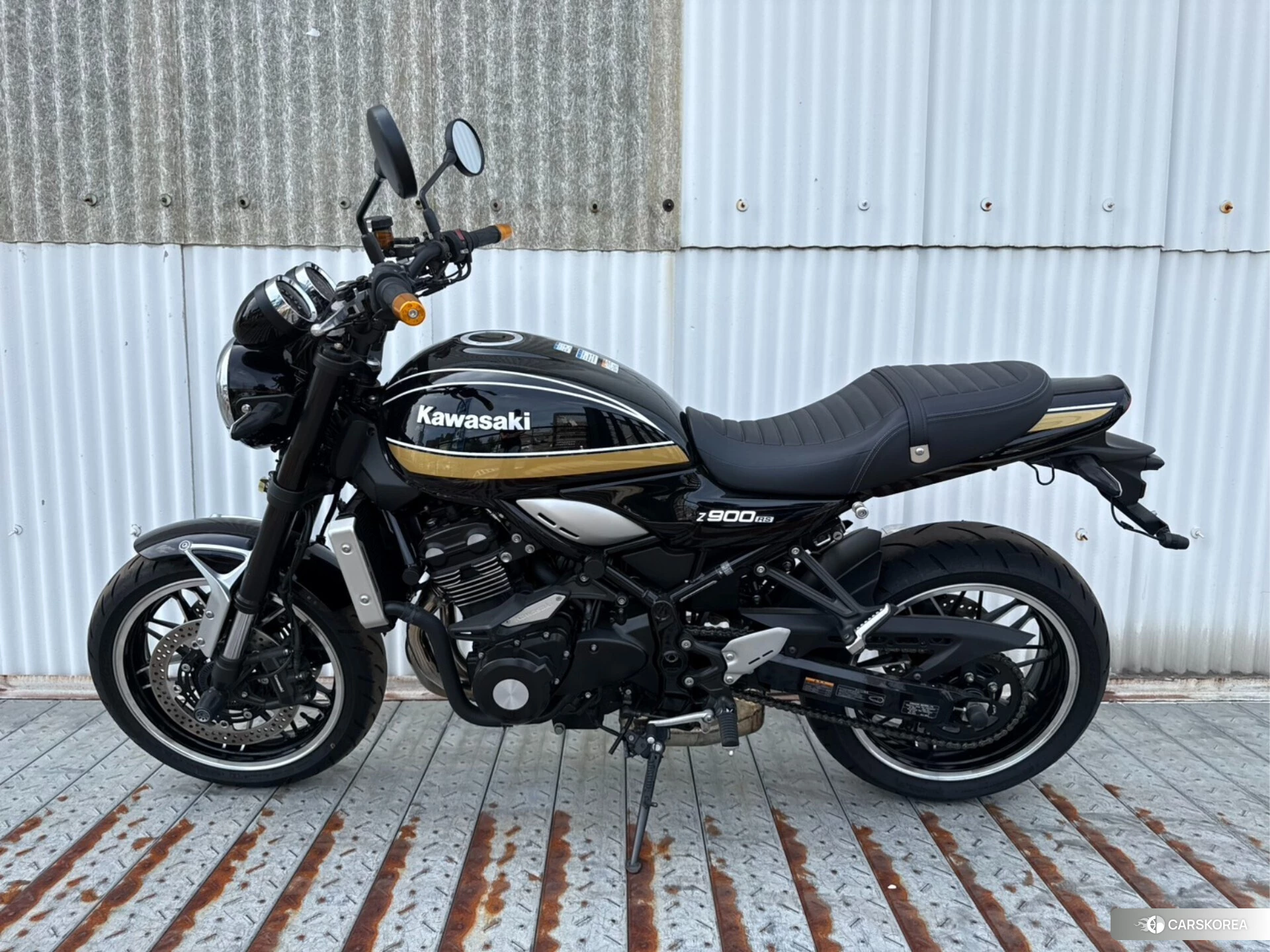 Kawasaki Z900RS id 4380192 из Японии 15