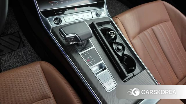 Audi A6 (C8) id 3903580 из Кореи 19