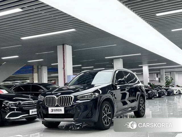 BMW X3 id 4335635 из Китая 17