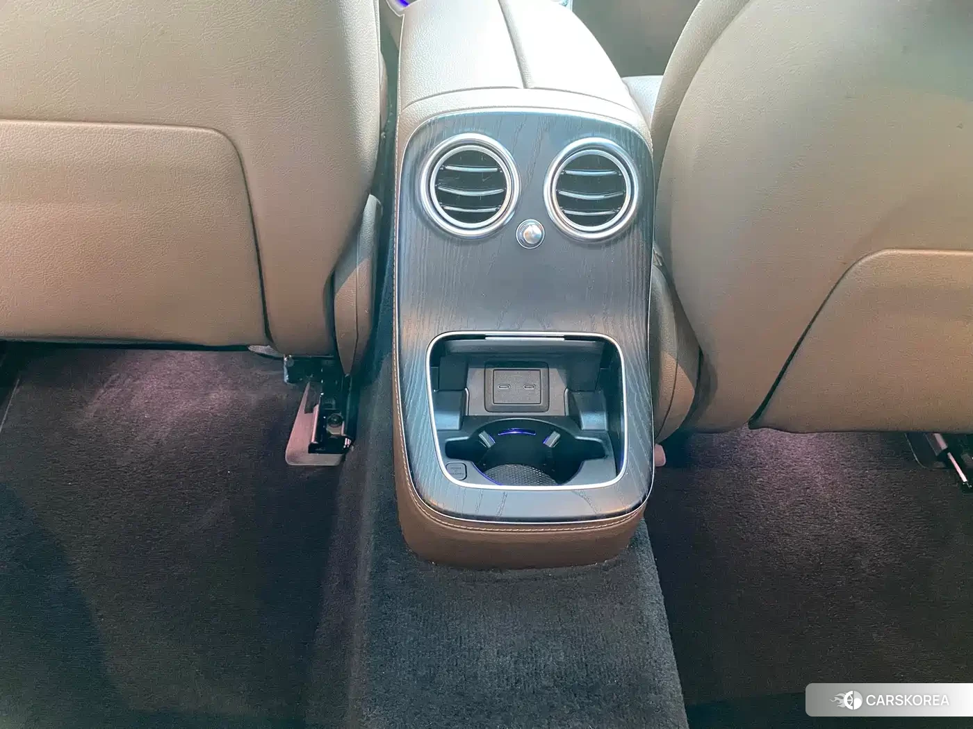 Mercedes-Benz E-Class id 4589254 из Китая 26