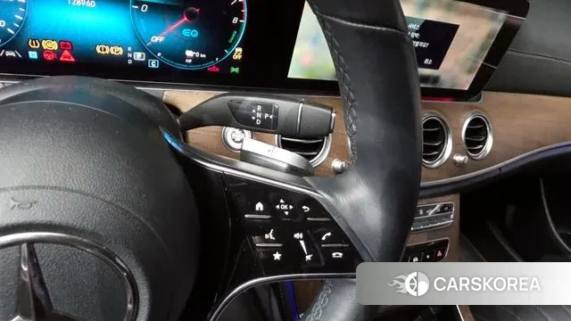 Mercedes-Benz E-Class W213 id 3373147 из Кореи 19