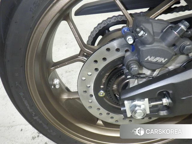 Проданный Honda CB650R E-CLUTCH id 3995178 из Японии, фото 23