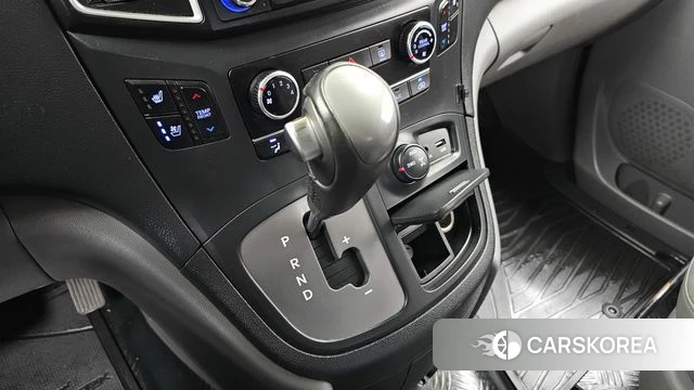 Hyundai The New Grand Starex id 4019543 из Кореи 19