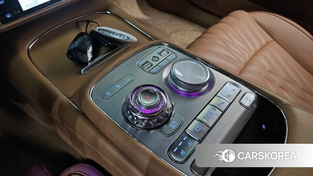 Genesis G90 (RS4) id 4730922 из Кореи 19