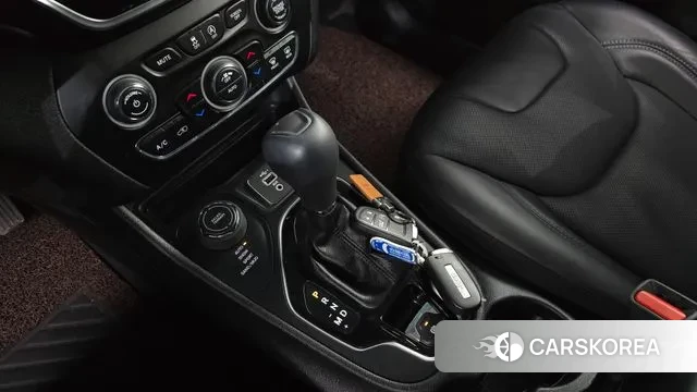 Jeep Cherokee (KL) id 3607578 из Кореи 19