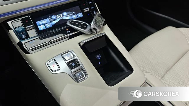 Hyundai The New Grandeur IG Hybrid id 4500972 из Кореи 19