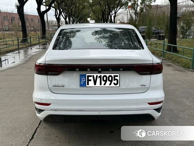 Geely Automobile Emgrand id 3920871 из Китая 15