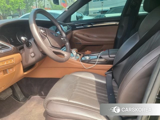 Genesis G90 id 4196752 из Кореи 16