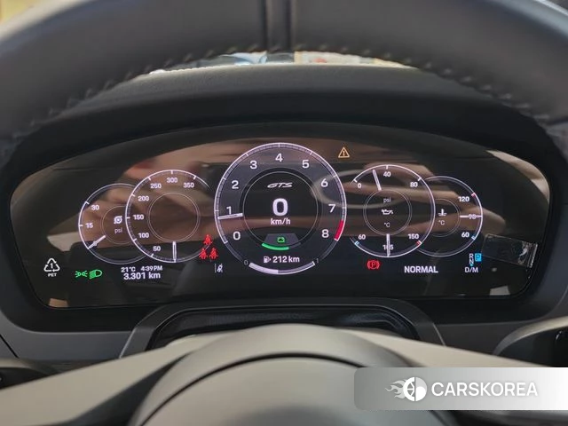 Porsche 911(992) id 4879421 из Кореи 19