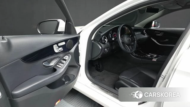 Mercedes-Benz C-Class W205 id 3853289 из Кореи 19