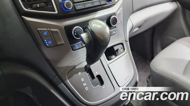 Hyundai The New Grand Starex id 2753934 из Кореи 19