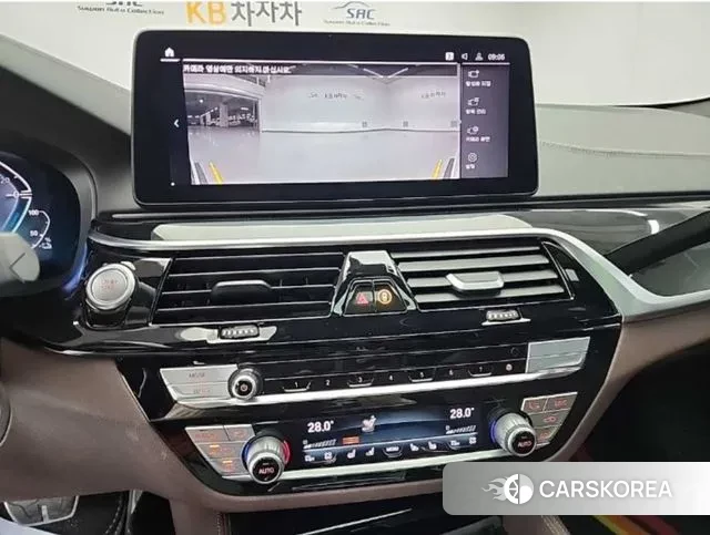 BMW 5 Series (G30) id 3478917 из Кореи 17