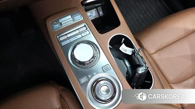 Genesis GV70 id 3572232 из Кореи 19