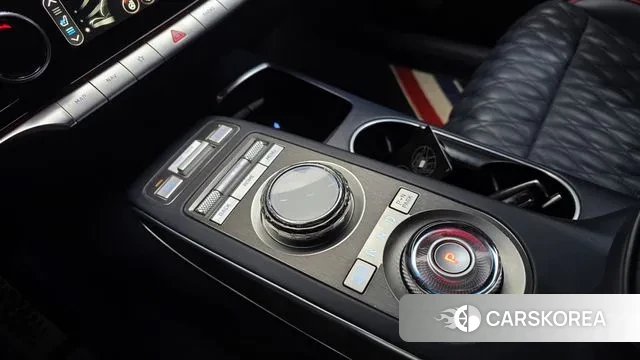 Genesis GV70 id 3503651 из Кореи 19