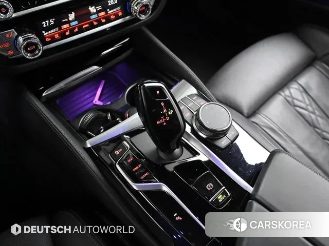 BMW 5 Series (G30) id 3498007 из Кореи 19