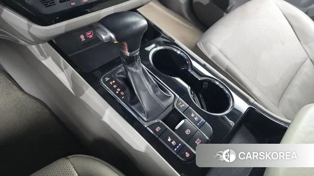 Kia The New Carnival id 3718136 из Кореи 19