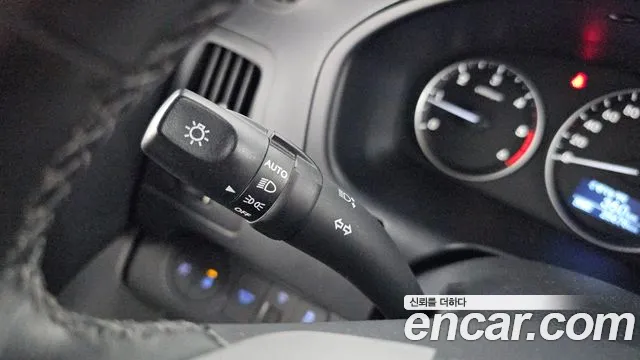 Hyundai The New Grand Starex id 2790312 из Кореи 19