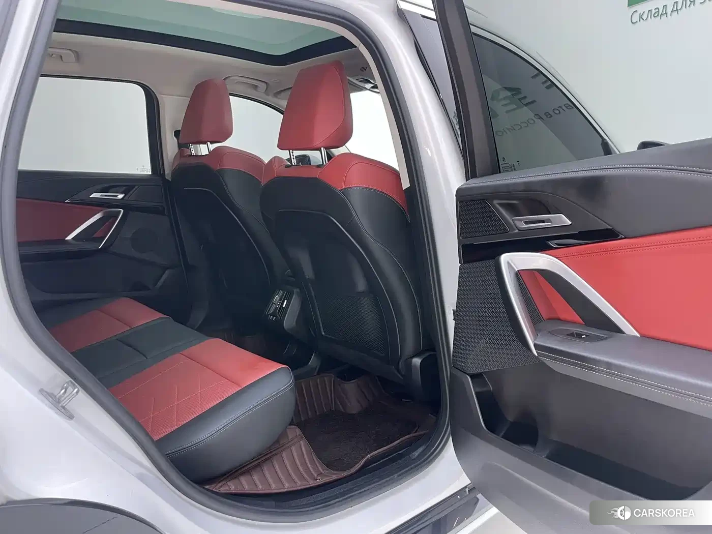 BMW X1 id 4679675 из Китая 30