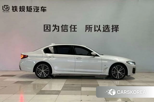 BMW 5 series id 4260266 из Китая 17