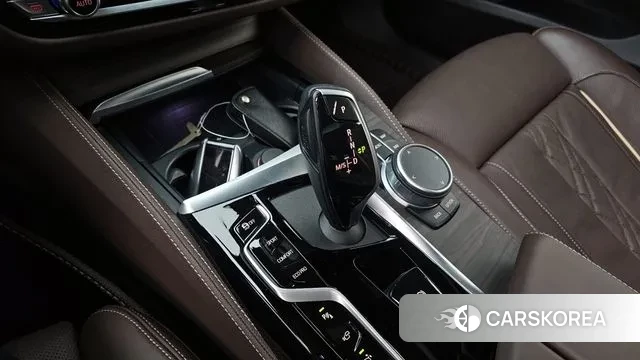 BMW 6 Series GT (G32) id 3038394 из Кореи 19