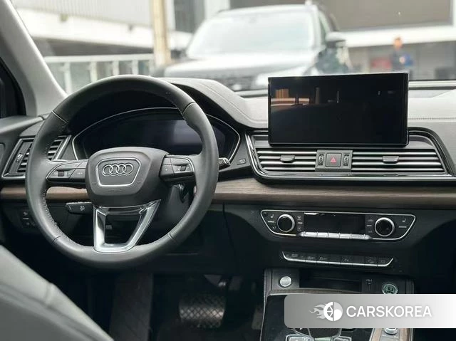 Audi Q5L id 4290307 из Китая 15