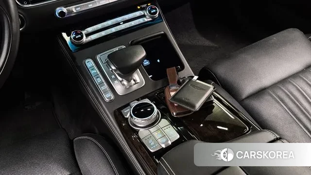 Genesis G90 id 2932094 из Кореи 19