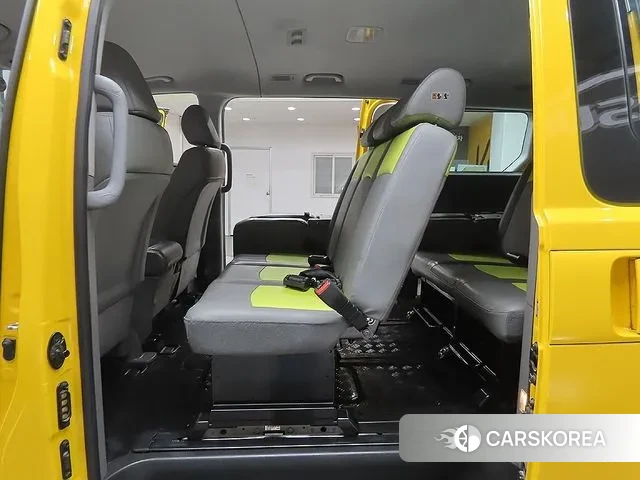 Hyundai The New Grand Starex id 3723786 из Кореи 19