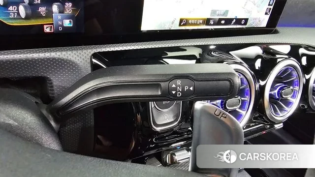 Mercedes-Benz A-Class W177 id 3017146 из Кореи 19