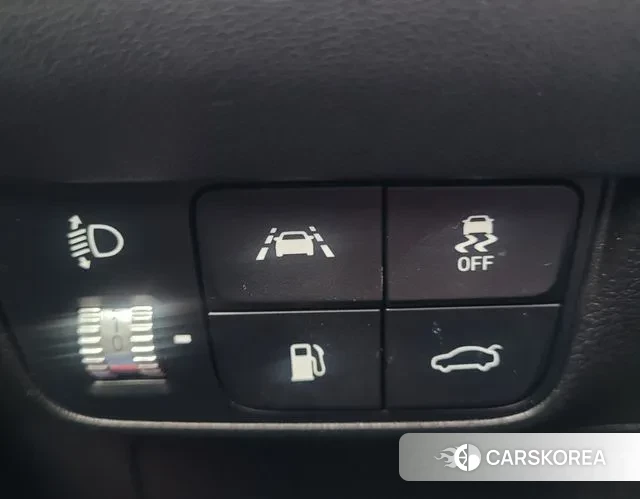 Hyundai The New Grandeur IG id 3373825 из Кореи 19