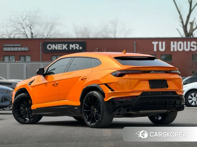 Lamborghini Urus id 3913638 из Китая 19