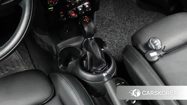 Mini Cooper id 4684108 из Кореи 31