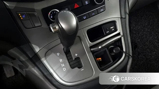 Hyundai The New Grand Starex id 3598381 из Кореи 19