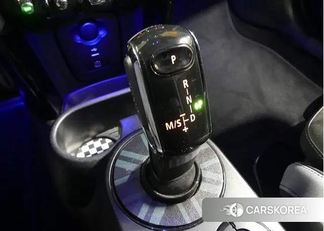 Mini Cooper S id 3539266 из Кореи 19